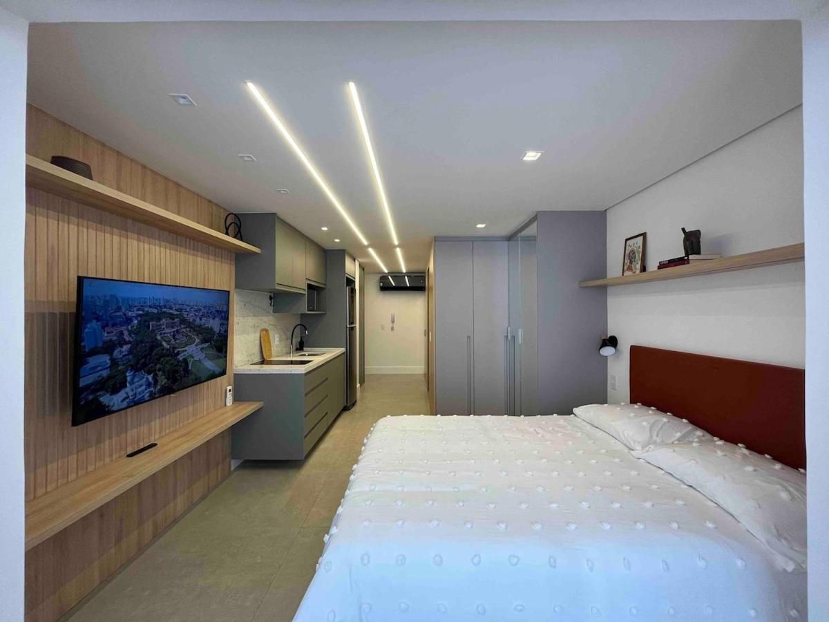 Apartamento V1315 - Alto Padrao: Varanda, Ar Split E Metro São Paulo